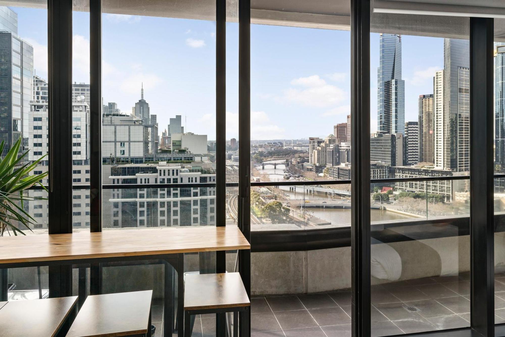 Aura On Flinders Serviced Apartments Ville de Ville de Melbourne Extérieur photo